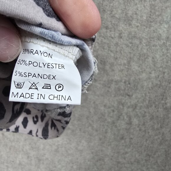 Temofon Womens Leopard Print Long-Sleeve Top Beige Black Soft Stretchy Casual - Picture 4 of 7